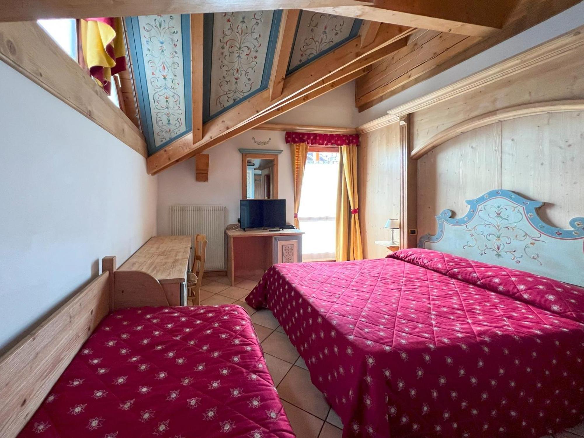 Hotel Residence Dahu Passo del Tonale Exterior photo